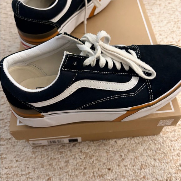 Vans Black and White Platform Old Skool Sneakers with Gum Accent - Picture 4 of 8